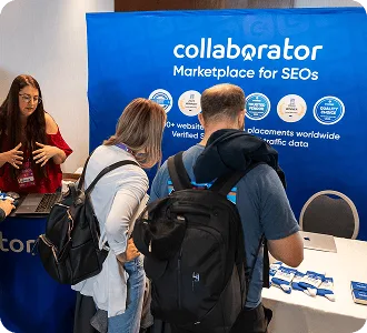 Visiteurs découvrant le stand de Collaborator au Digital Marketing Europe 2026.